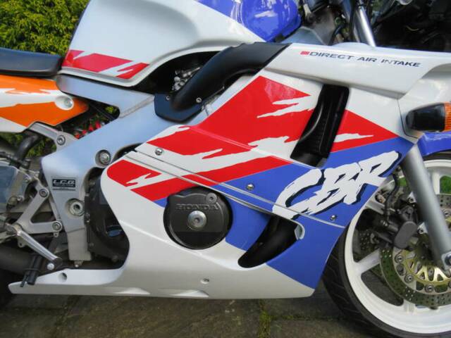 Honda CBR 400 RR