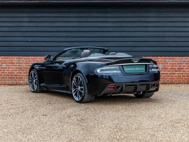 Aston Martin DBS Volante