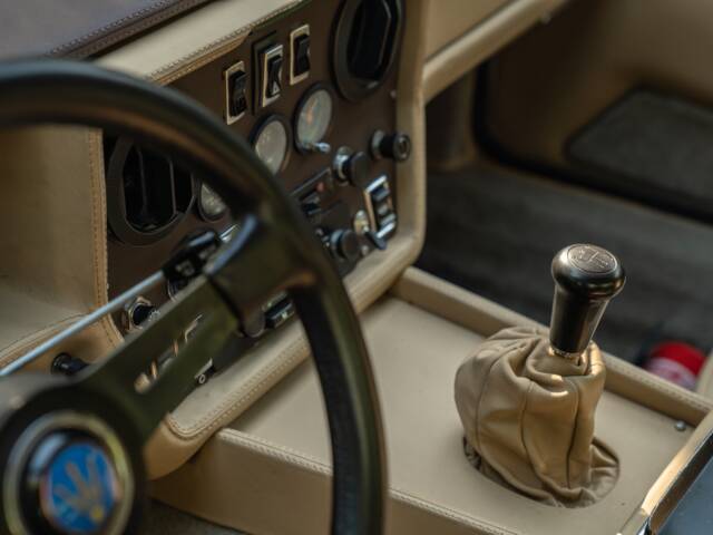 Maserati Khamsin
