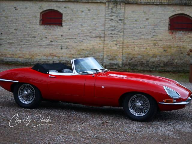 Bild 1/23 von Jaguar Type E 4.2 (1965)