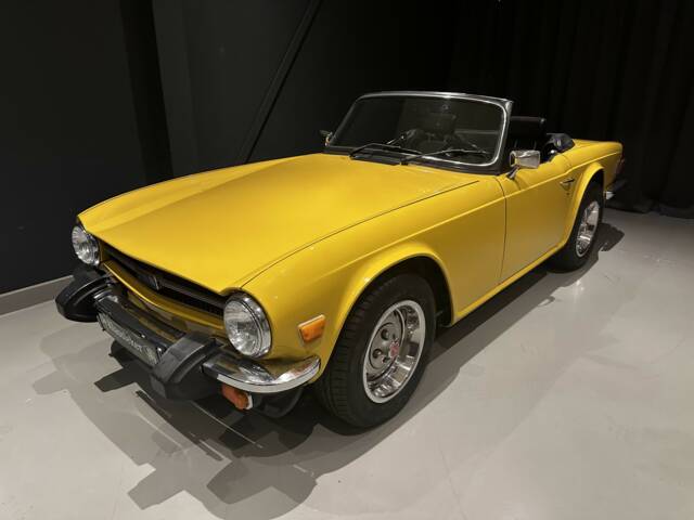 Triumph TR 6 PI