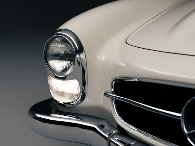 Mercedes-Benz 300 SL Roadster