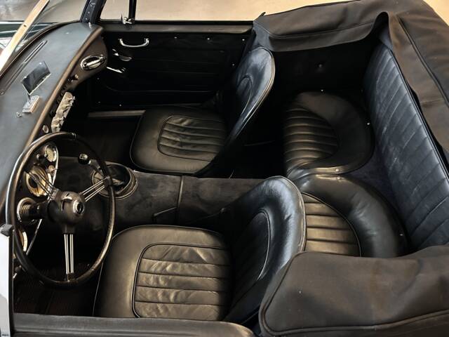 Austin-Healey 3000 Mk II (BJ7)