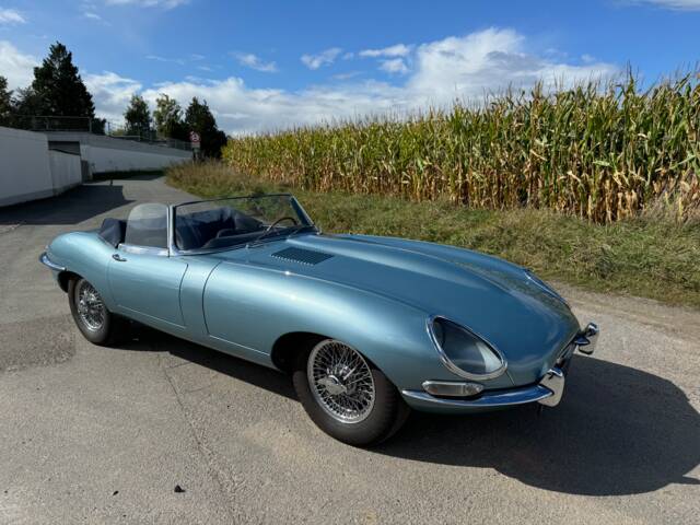 Jaguar E-Type 3.8 Flat Floor