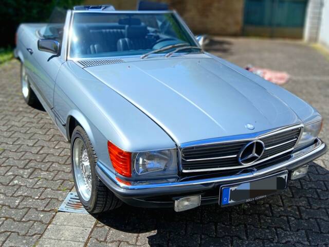 Immagine 1/26 di Mercedes-Benz 380 SL (1981)