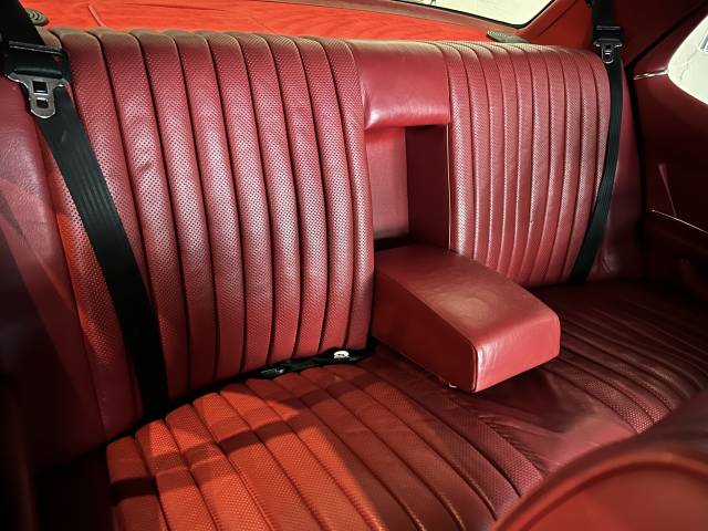 Mercedes-Benz 450 SEL