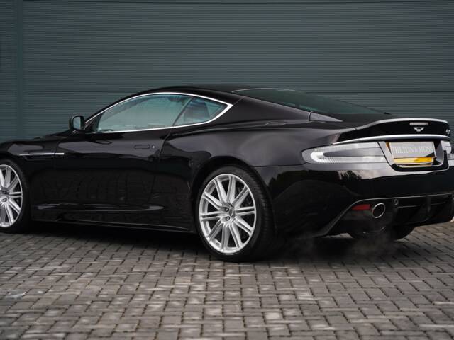Aston Martin DBS