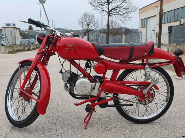 Imagen 1/24 de Moto Guzzi DUMMY (1960)