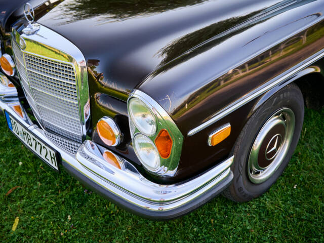 Mercedes-Benz 300 SEL 4.5