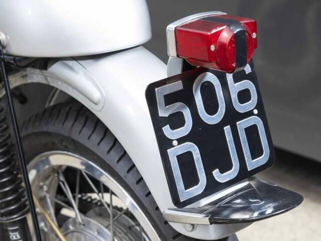 Honda CB 77