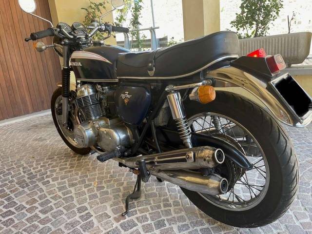 Honda CB 750 Four - 2