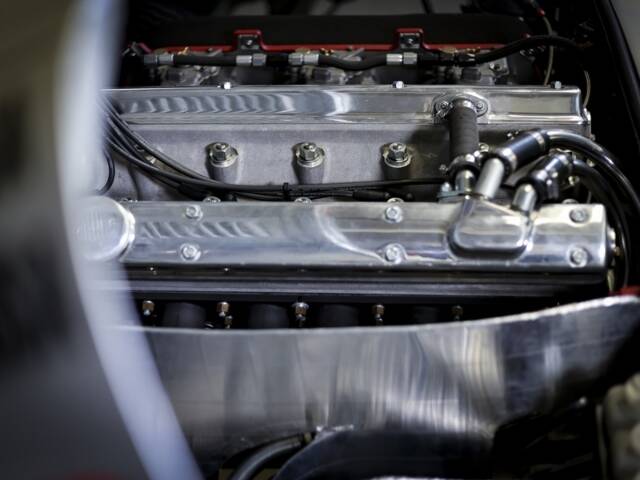 Jaguar E-Type 3.8