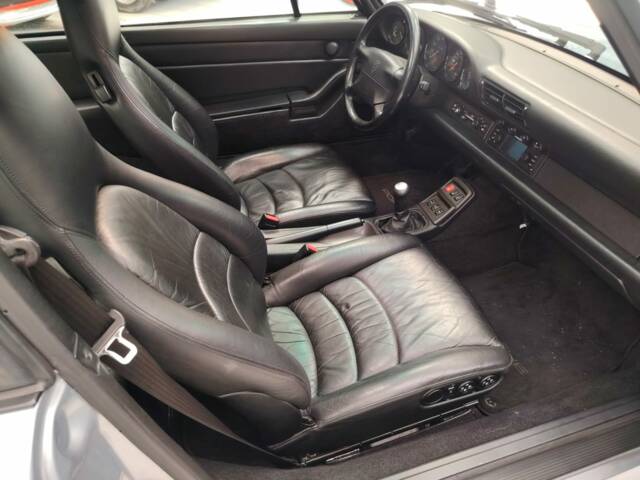 Porsche 911 Carrera 4S