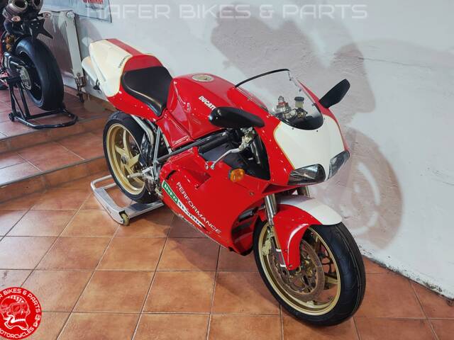 Ducati 748 S