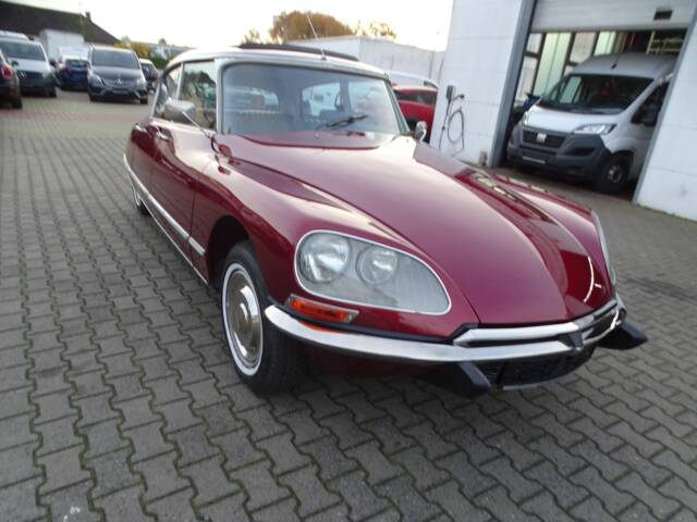 Citroën DS 20 Pallas