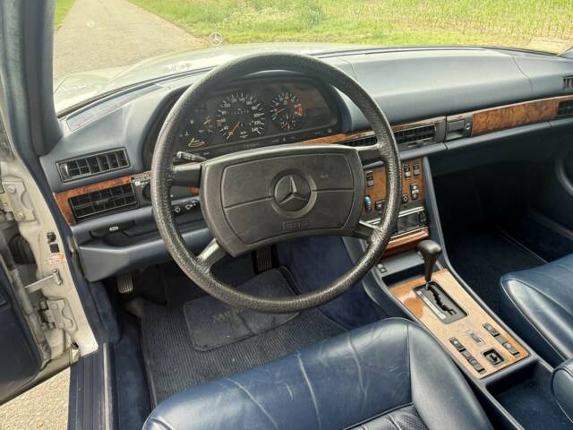 Mercedes-Benz 500 SEL