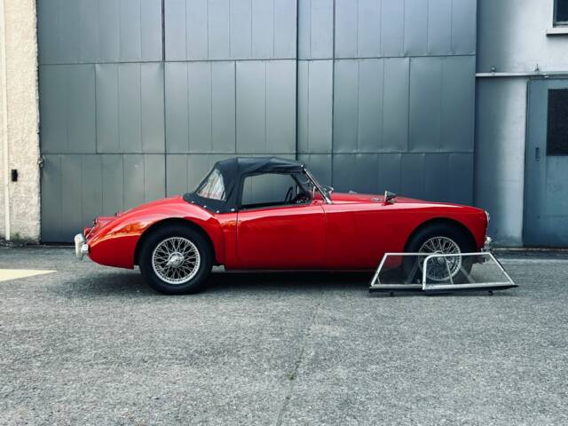 MG MGA 1600