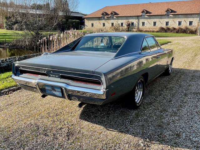 For Sale: Dodge Charger R/T 440 (1969) offered for £82,772