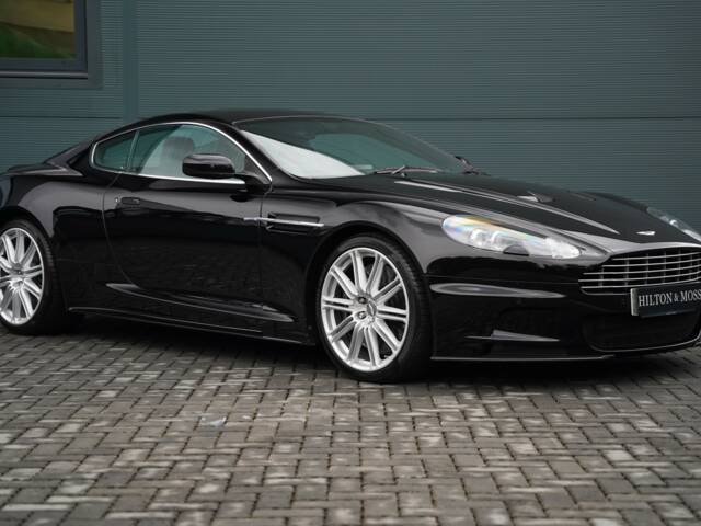 Aston Martin DBS