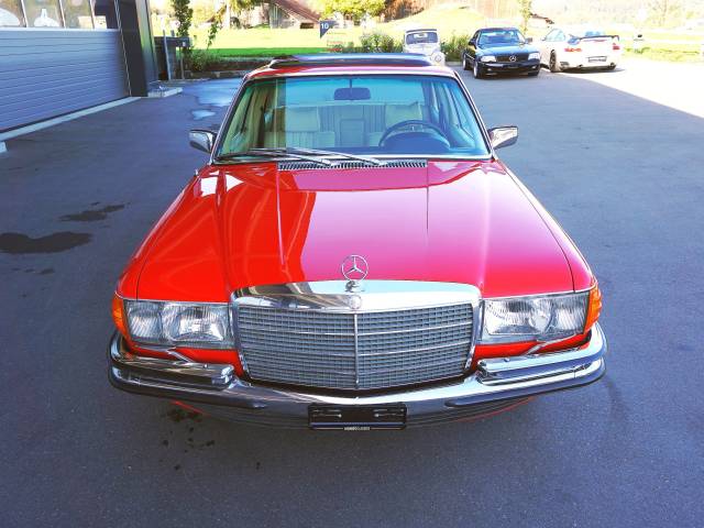 Mercedes-Benz 280 SE