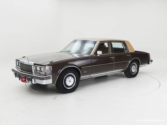 Imagen 1/15 de Cadillac Seville (1977)