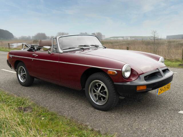 Image 1/6 of MG MGB (1979)