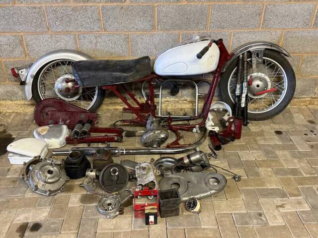 Ariel NH Red Hunter 350