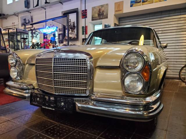 Mercedes-Benz 280 SE 3,5