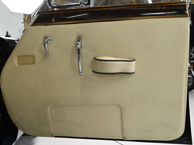 Jaguar Mk VIII