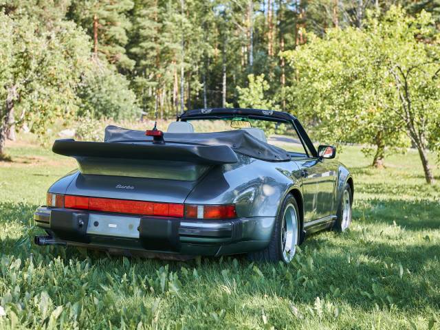 Porsche 911 Turbo 3.3