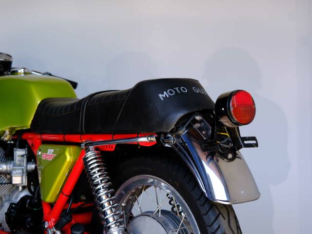 Moto Guzzi V7 Sport