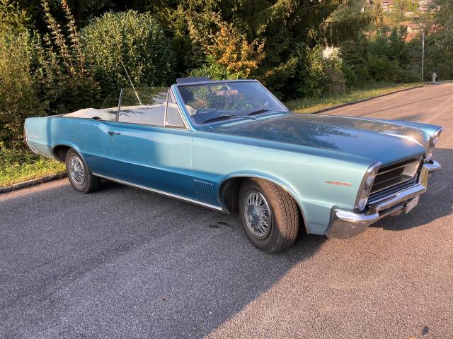 Bild 1/8 von Pontiac Tempest Le Mans (1965)