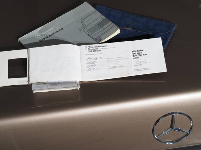 Mercedes-Benz 300 E 4-Matic
