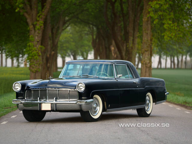 Image 1/24 of Lincoln Continental Mark II (1956)
