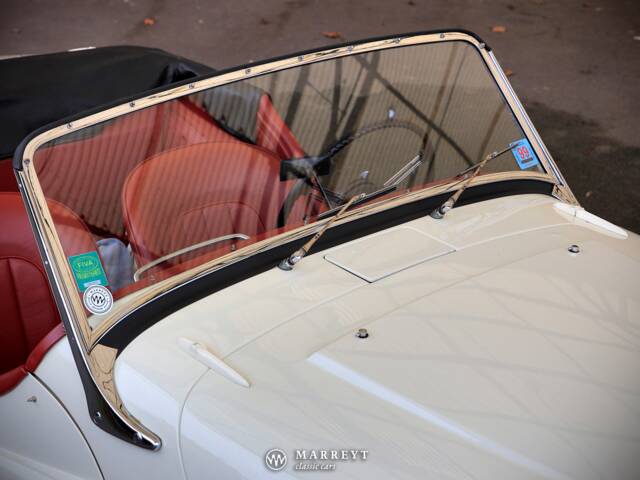 Triumph TR 2