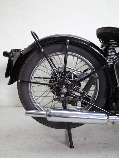 BSA M 24 Gold Star