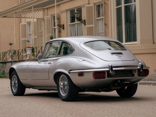 Jaguar E-Type V12 (2+2)