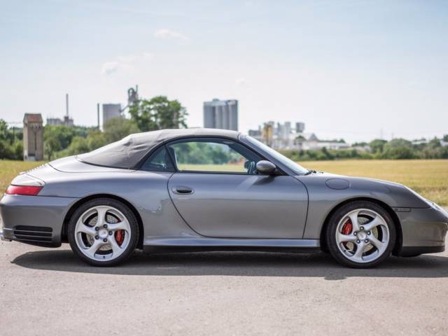 Porsche 911 Carrera 4S