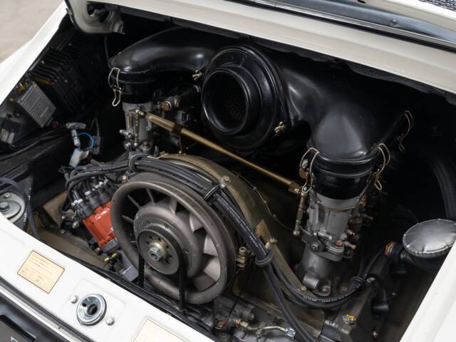 Porsche 911 2.2 S