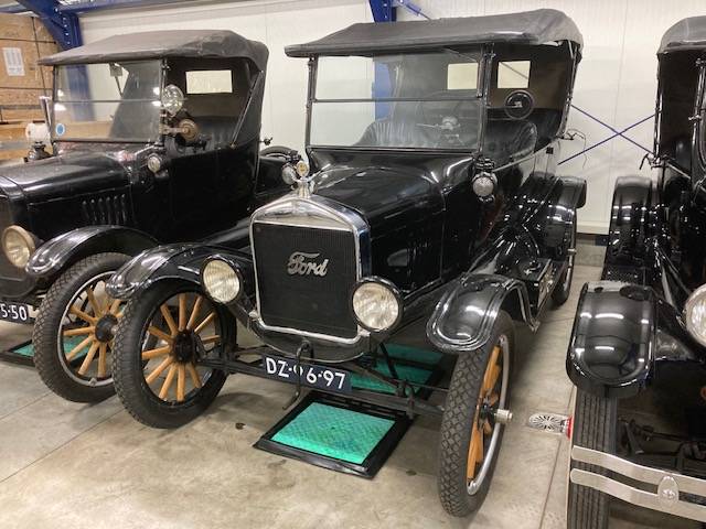 Image 1/16 de Ford Model T Touring (1924)
