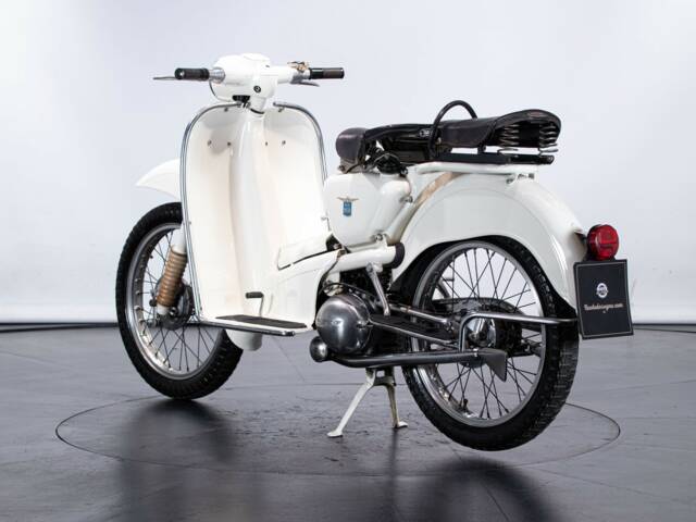 Aermacchi Zeffiro 125