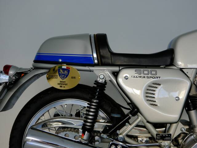 Ducati 900 SS