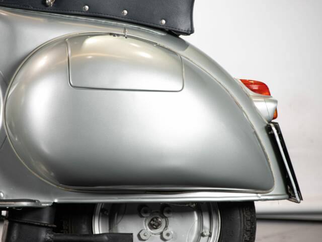 Piaggio Vespa 150 GS