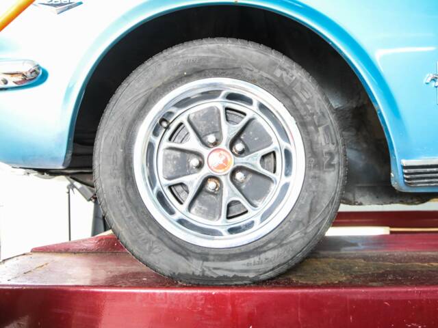 Ford Mustang 302