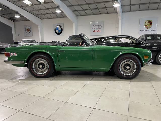 Triumph TR 6 PI
