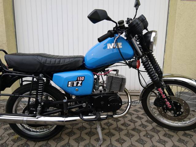 Bild 1/11 von MZ DUMMY (1989)