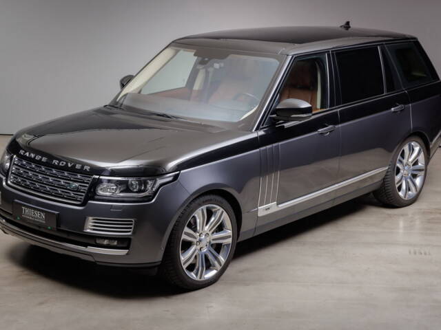 Immagine 1/34 di Land Rover Range Rover V8 SV Autobiography (2015)