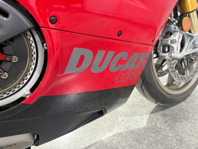 Ducati Panigale V4 R