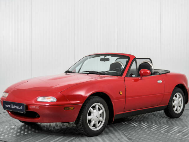 Afbeelding 1/50 van Mazda MX-5 1.6 (1991)