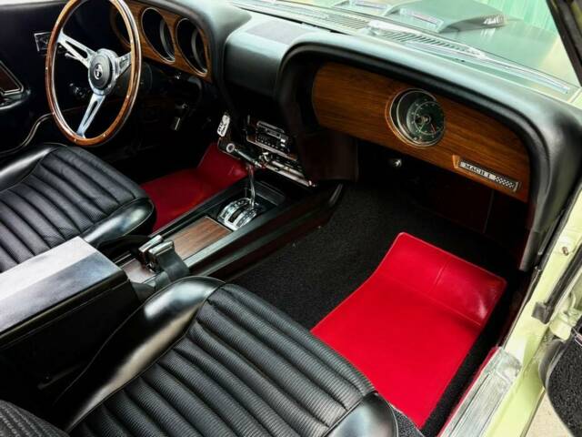 Ford Mustang Mach 1